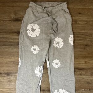 Denim Tears 'Printed Cotton Wreath' Sweatpants
